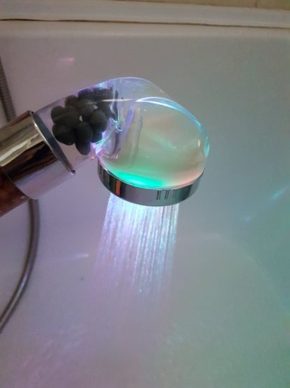 Multifunkcionalni tuš sa LED svetlom